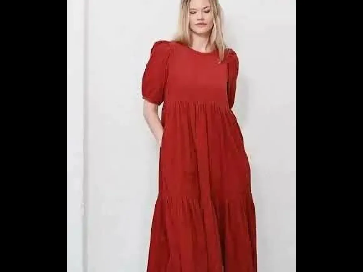 Danejuli Cord Dress Old Rose